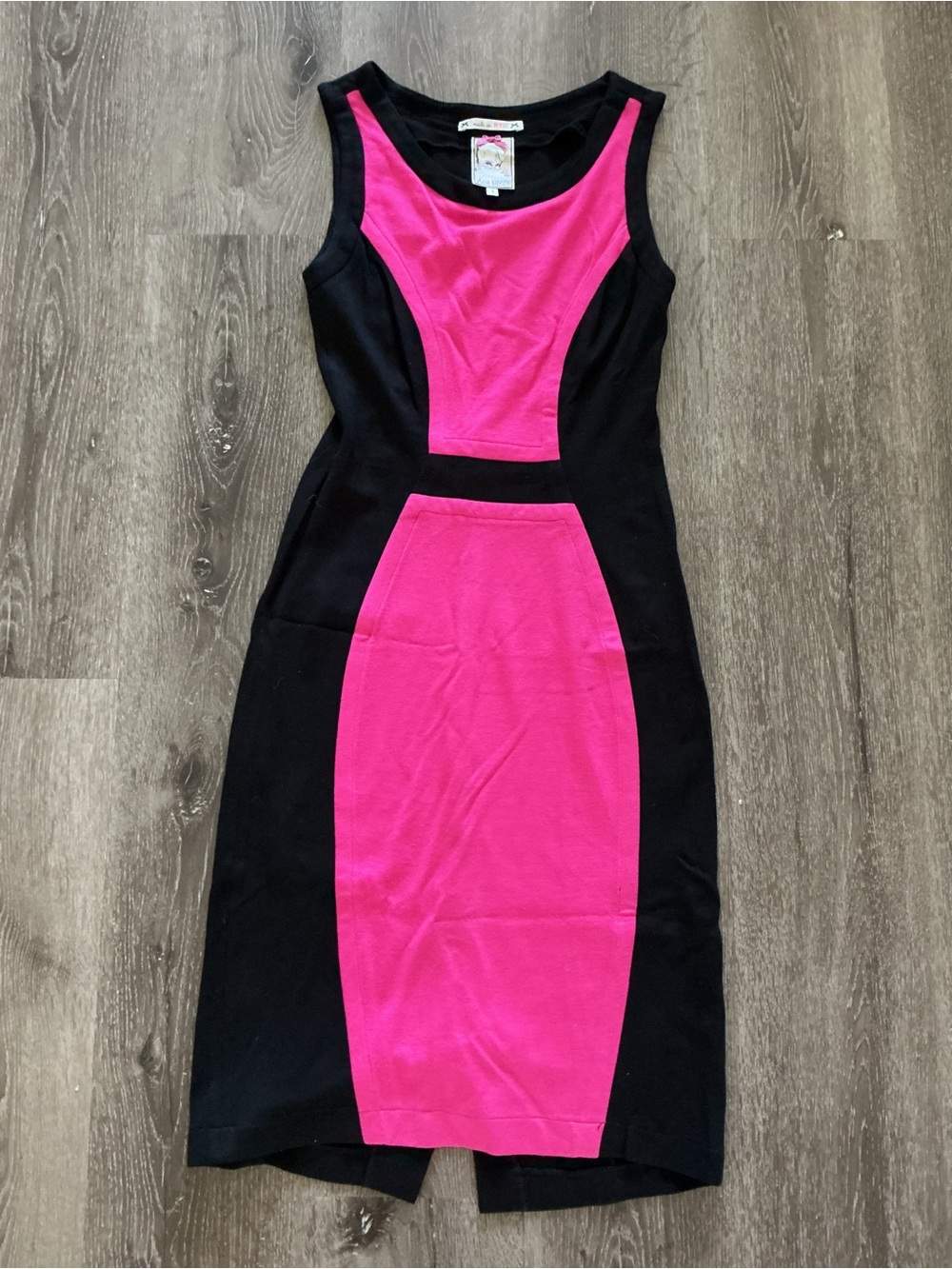 Yoana Baraschi Black and Hot Pink Colorblock Sheath Dress, hourglass size small